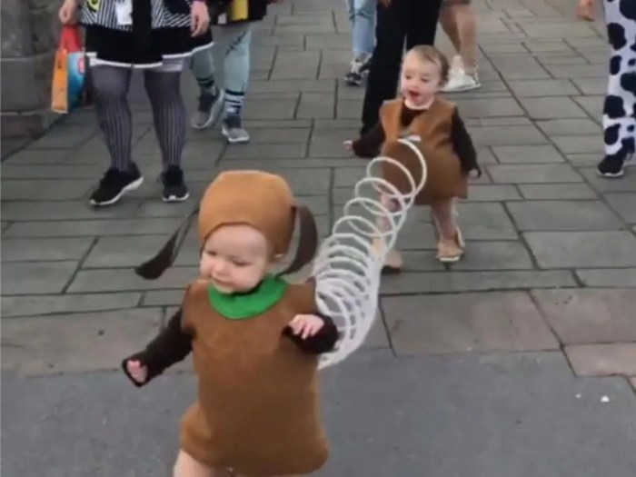 Diy slinky dog costume