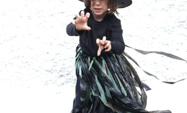 Easy diy witch costume